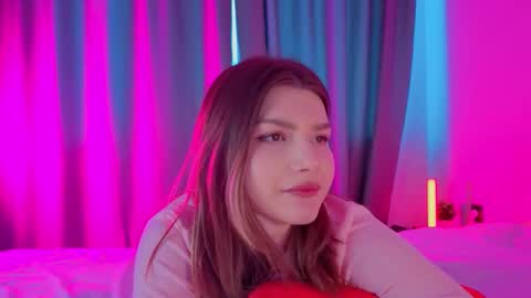 Vicki3 online show from 18, 2, 2026