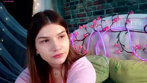 Vicki3 online show from 22, 2, 2026