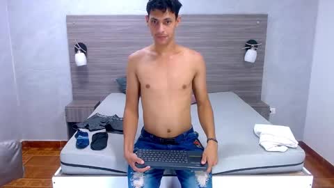 Wiltom online show from 15, 11, 2025