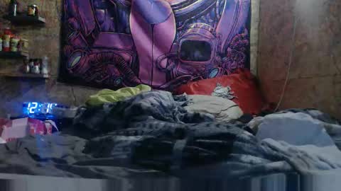 wimozz80 online show from 8, 11, 2025