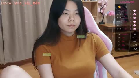 Snapshot of win_nie chatting on 15, 9, 2025 Winnie online show from 15, 9, 2025