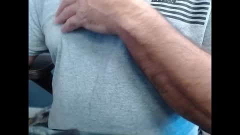 Snapshot of wisanonymousman chatting on 13, 11, 2025 Wisa Randy online show from 13, 11, 2025