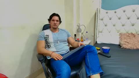 Snapshot of wiston_cox chatting on 13, 2, 2026 Wiston online show from 13, 2, 2026