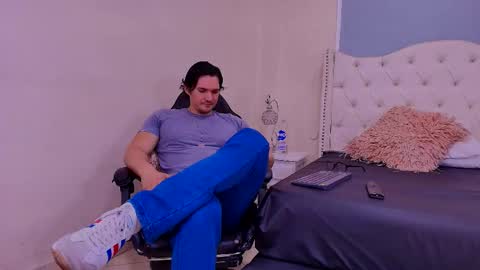 Snapshot of wiston_cox chatting on 20, 3, 2026 Wiston online show from 20, 3, 2026