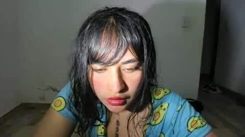 witch_3333 online show from 15, 6, 2026