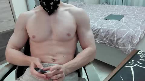 WizLoverr online show from 22, 5, 2026