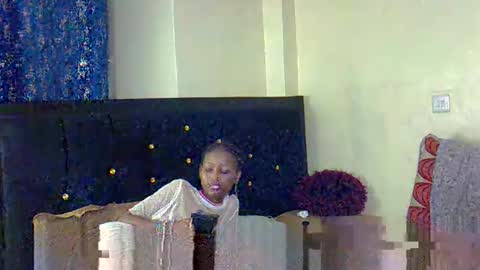 girlie o online show from 5, 1, 2025
