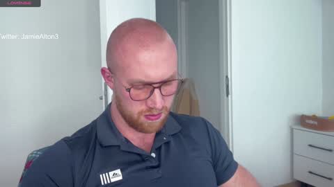 Snapshot of wlademarbergs chatting on 5, 1, 2025 Wlademar online show from 5, 1, 2025