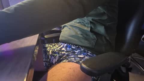 wnhz27 online show from 24, 11, 2025