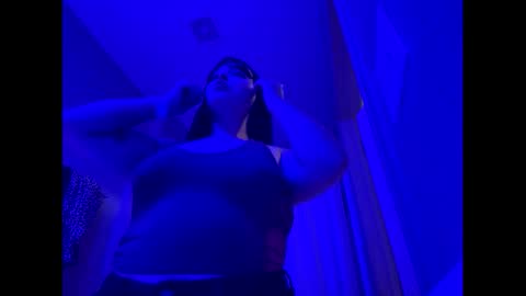 woahtreasureee online show from 13, 3, 2026