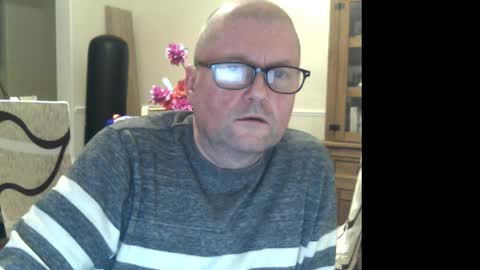 Snapshot of wobble444 chatting on 17, 2, 2025 wobble444 online show from 17, 2, 2025