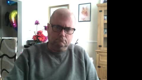 Snapshot of wobble444 chatting on 22, 9, 2025 wobble444 online show from 22, 9, 2025