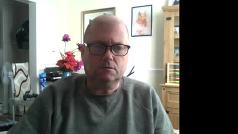 Snapshot of wobble444 chatting on 25, 9, 2025 wobble444 online show from 25, 9, 2025