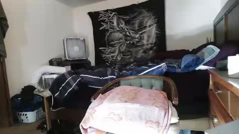 wolfman79 online show from 22, 2, 2025