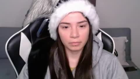 Alex online show from 4, 12, 2024