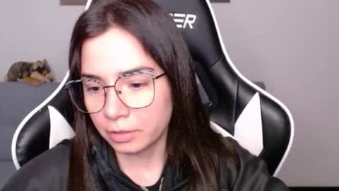 Alex online show from 19, 4, 2026