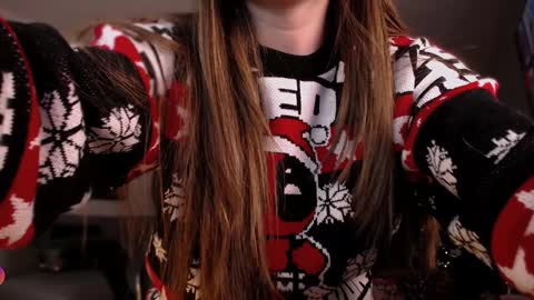 Snapshot of wolfsfoster chatting on 24, 12, 2024 online show from 24, 12, 2024