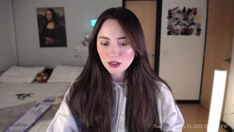 Snapshot of wolfsfoster chatting on 22, 1, 2025 online show from 22, 1, 2025