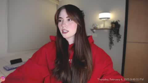 Snapshot of wolfsfoster chatting on 7, 2, 2025 online show from 7, 2, 2025