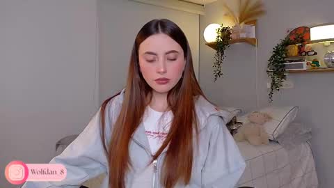 Snapshot of wolfsfoster chatting on 2, 10, 2025 online show from 2, 10, 2025