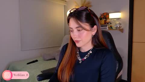 Snapshot of wolfsfoster chatting on 6, 11, 2025 online show from 6, 11, 2025