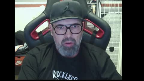 Snapshot of womenizzeer chatting on 1, 5, 2026 Adam online show from 1, 5, 2026