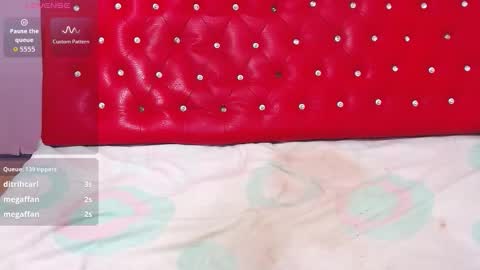 Snapshot of wonderfuldiana chatting on 18, 10, 2025 online show from 18, 10, 2025