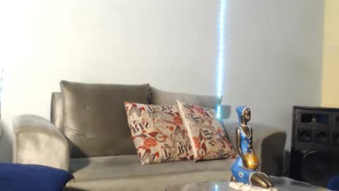 SHENIEL RODRIGUEZ online show from 6, 12, 2024