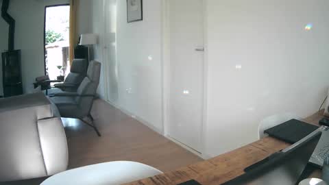 woodwurm and Snoeske online show from 7, 3, 2025