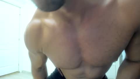 Snapshot of woolfiie chatting on 24, 9, 2025 Wolfie online show from 24, 9, 2025