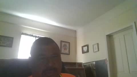 woperator12 online show from 3, 5, 2026