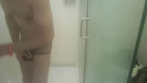 Snapshot of workhardplayharder77 chatting on 1, 4, 2026 workhardplayhard online show from 1, 4, 2026