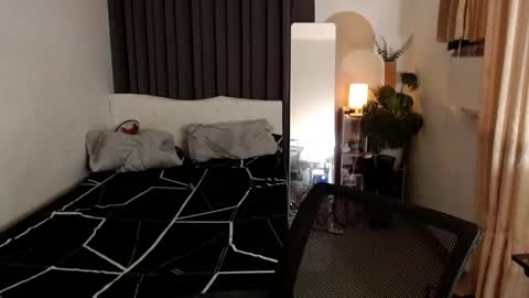 Snapshot of worldclass_sassy chatting on 15, 11, 2025 Camilla online show from 15, 11, 2025