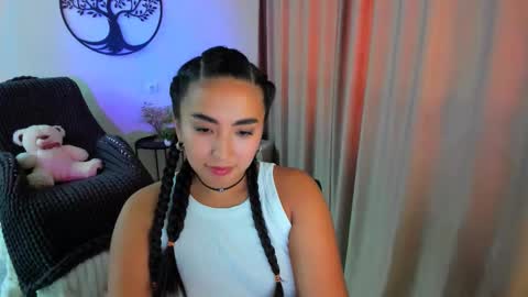 Snapshot of worldofkim chatting on 9, 11, 2025 dudetta Kim online show from 9, 11, 2025