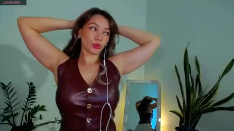 Snapshot of worldsbaby chatting on 3, 7, 2026 worldsbaby online show from 3, 7, 2026