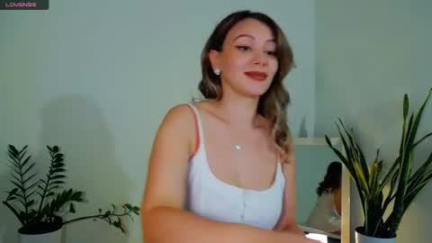 Snapshot of worldsbaby chatting on 10, 7, 2026 worldsbaby online show from 10, 7, 2026