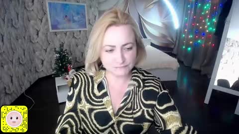 Snapshot of wow_co chatting on 3, 1, 2025 wow_co online show from 3, 1, 2025