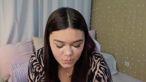 Snapshot of wow_monika chatting on 19, 9, 2025 Monica online show from 19, 9, 2025