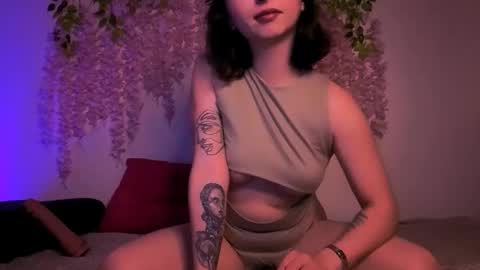 Snapshot of wow_sue chatting on 29, 10, 2025 Sue online show from 29, 10, 2025