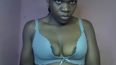 wowamazing2000 online show from 22, 9, 2025