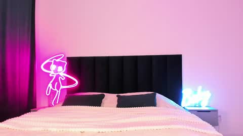 Emi online show from 19, 12, 2024