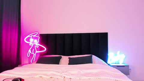 Emi online show from 19, 12, 2024