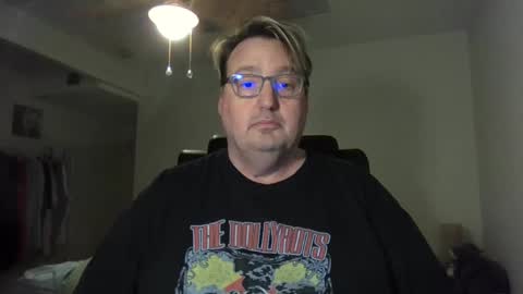 Snapshot of wrenval chatting on 18, 12, 2024 Wren Valentino online show from 18, 12, 2024