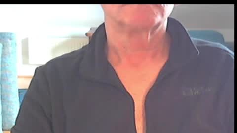 Snapshot of wuki123 chatting on 16, 4, 2026 Wuki online show from 16, 4, 2026