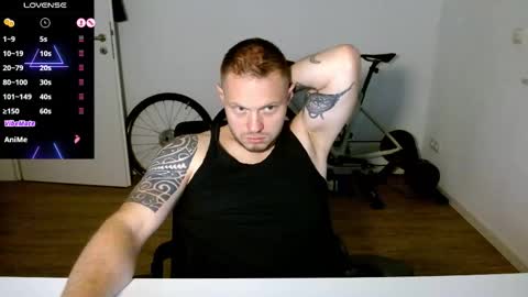 Snapshot of x19marco93x chatting on 23, 11, 2025 x19marco93x online show from 23, 11, 2025