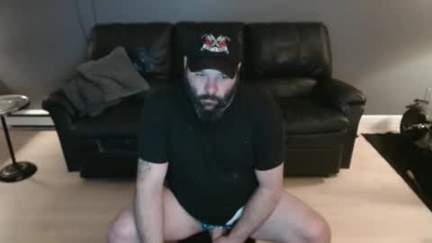 Snapshot of x69xsmilyx69x chatting on 8, 11, 2025 Kevin online show from 8, 11, 2025