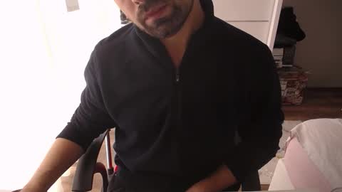 Mr. Lonely online show from 29, 10, 2025