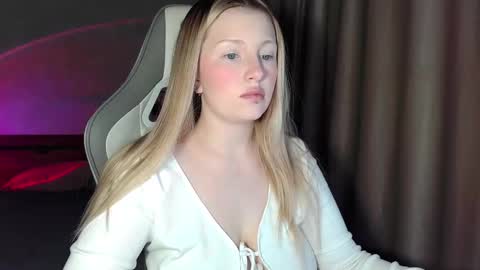 Snapshot of x__ivy_x chatting on 7, 2, 2026 eva online show from 7, 2, 2026