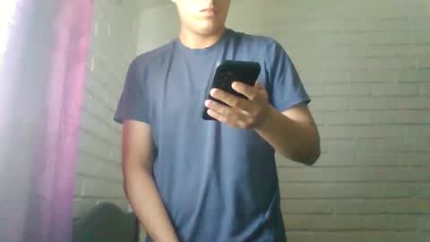 Snapshot of x_andrescam chatting on 29, 11, 2025 x_andrescam online show from 29, 11, 2025