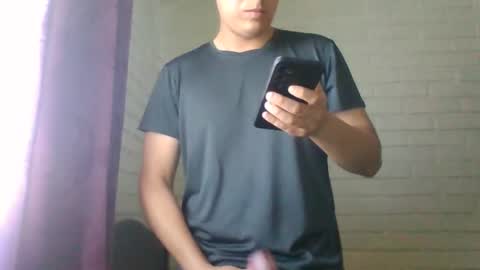 Snapshot of x_andrescam chatting on 15, 12, 2025 x_andrescam online show from 15, 12, 2025